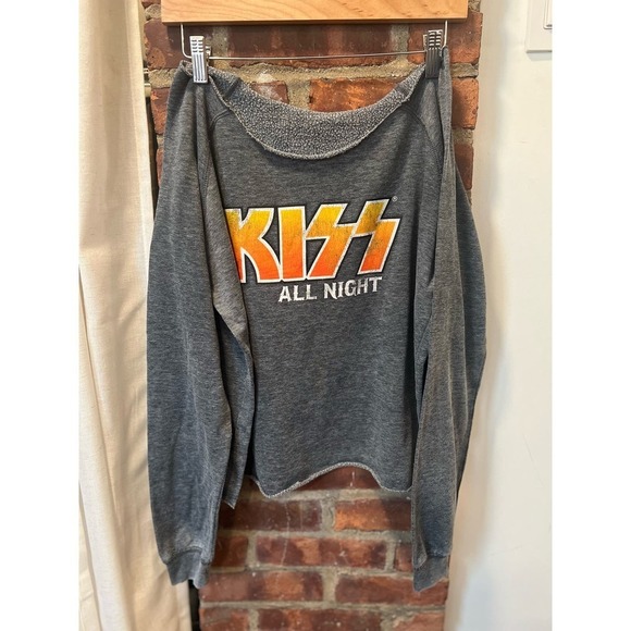 Lot of 2 Kiss Nasa Graphic Cropped Sweat Shirts - Picture 5 of 9